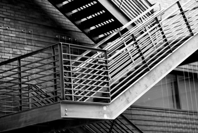 Fabrication D’éléments De Métaux Architecturaux